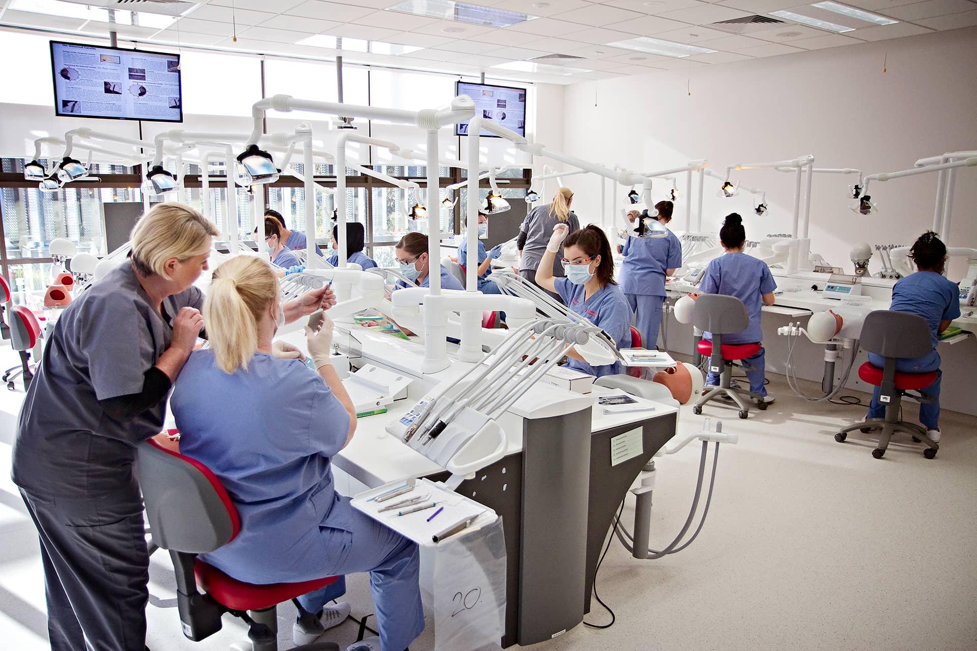 Charles Sturt University Bachelor of Dental Science OzTREKK